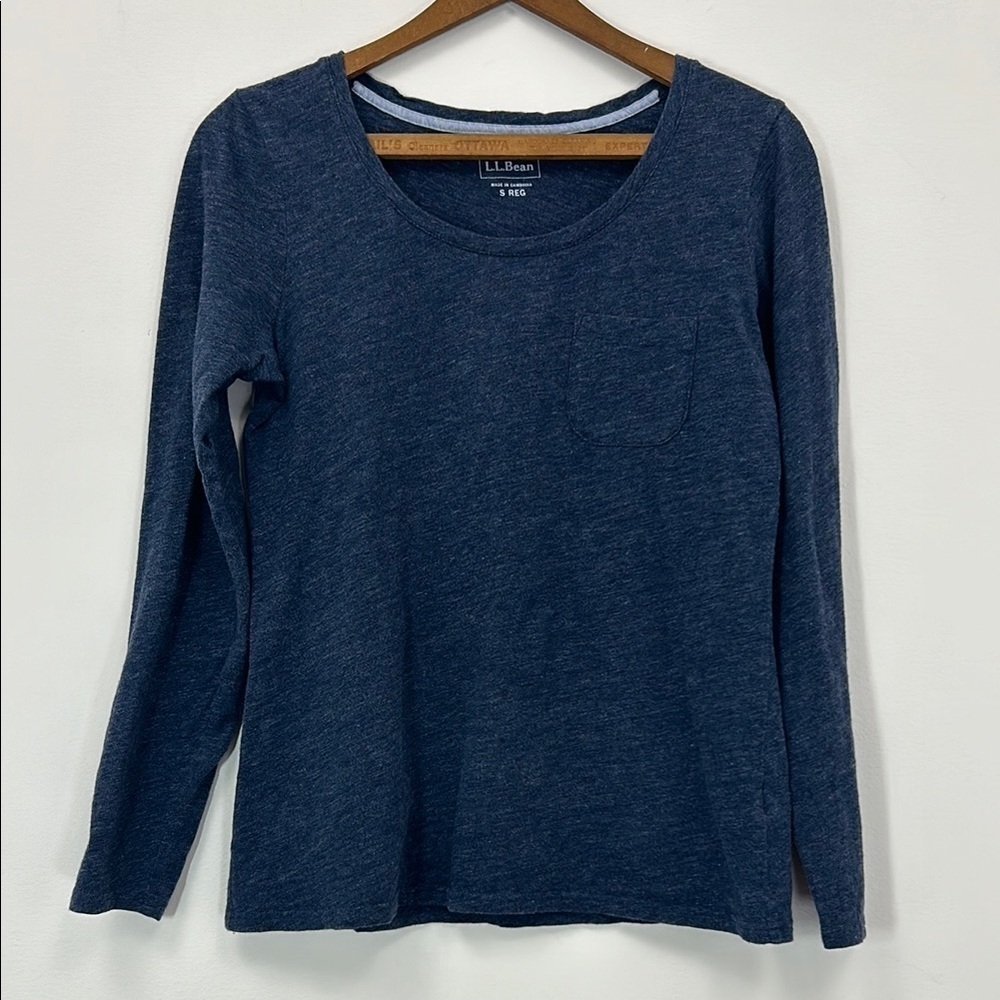L.L. Bean Women's Navy Long Sleeve Top Size Small 100% Cotton Blue Pocket Staple